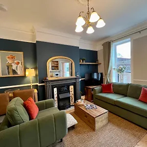 Apartment The Prestbury Annexe, Cheltenham